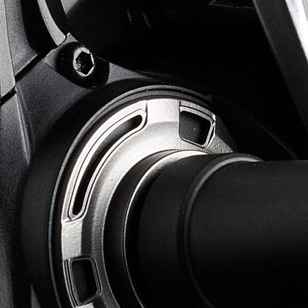 Kołowrotek Savage Gear SG4 2500 FD 8+1BB 74726