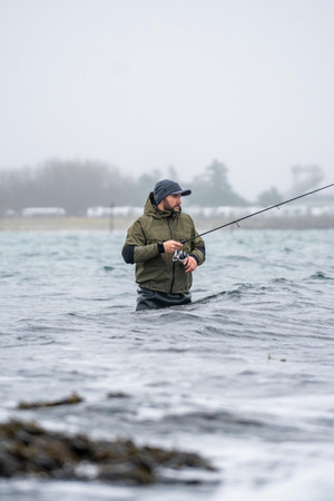 Czapka zimowa z daszkiem Savage Gear Peak Beanie one size 73743