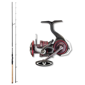 Zestaw na bolenia Wędka SG2 SHORE GAME 282cm  8-28g M  Moderate + Daiwa Ballistic MQ LT 4000D-C