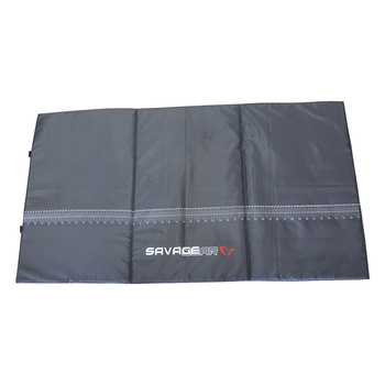 Mata do odhaczania i mierzenia ryb Savage Gear 120x65cm 43842